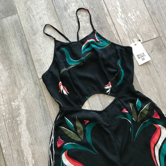 🔥🔥BILLABONG - FLORAL UP JUMPSUIT🔥🔥 - Picture 5 of 8